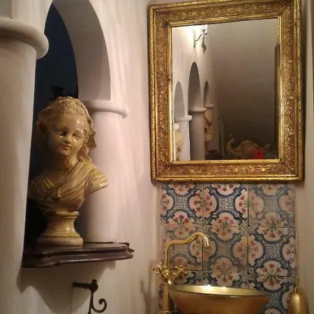Palazzo Viola Panoramica アパート パレルモ