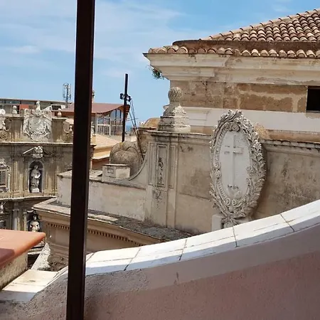 Palazzo Viola Panoramica Lejlighed *